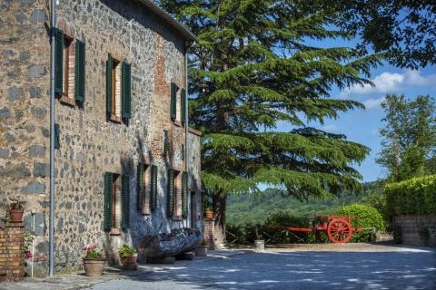 Agriturismo met tennisbaan en zwembad