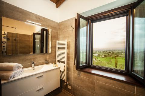 tennisbaan restaurant zwembad agriturismo italie