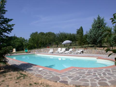 Vakantiehuis Monticiano met zwembad