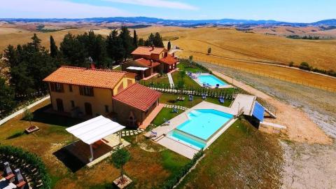 Agriturismo Toscane Lajatico met zwembad