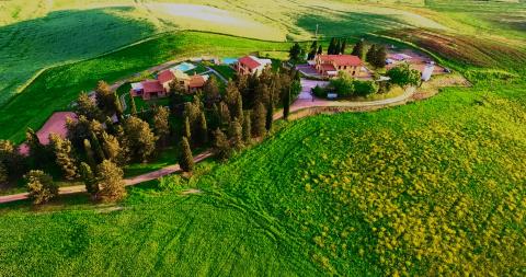 Borgo del Silenzio, rustig gelegen kleinschalig appartementencomplex met zwembad, Lajatico