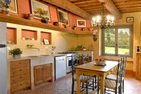 Mooi vrijstaand vakantiehuis met (verwarmd) privé zwembad bij de Toscaanse kust |Tritt.nl