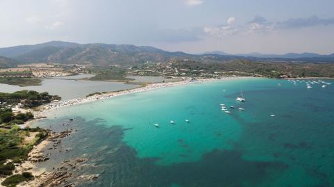 Vakantiepark aan zee Sardinie