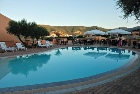 Vakantie Borgo Troni Sardinië