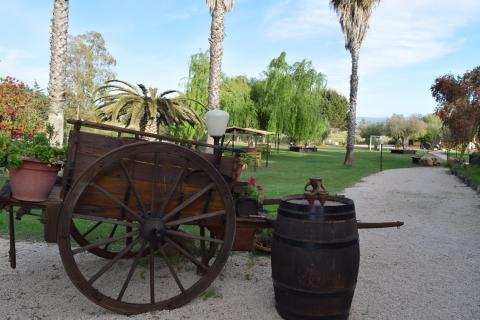 Vooraanzicht agriturismo Borgo Cateria