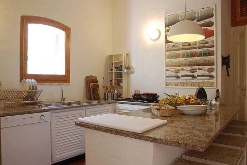 Sardinie villa volledig ingerichte keuken