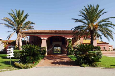 Ingang van het Isuledda Resort