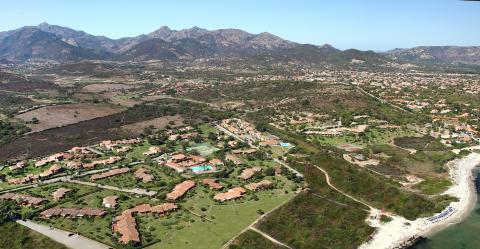 Dichterbij het strand kan haast niet..