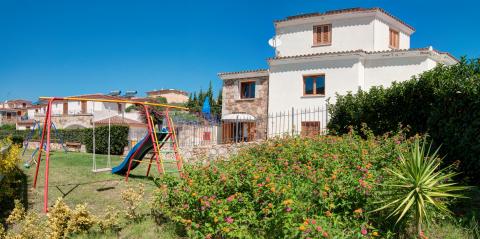 Modern vakantiehuis met zwembad, Noord Sardinië