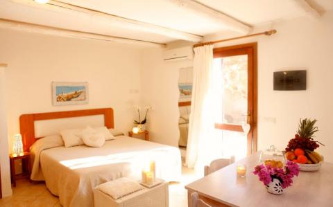 Vakantie strand appartement airco sardinie