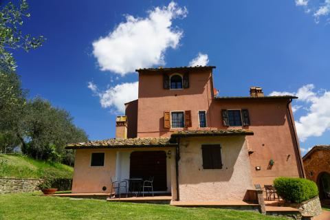 Agriturismo met appartementen Toscane