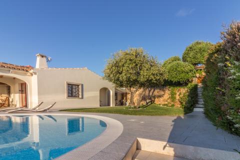 Vakantiehuis met zwembad Sardinie