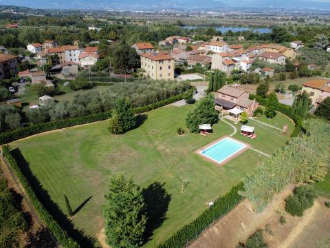 Vakantiehuis met zwembad Lucca Toscane