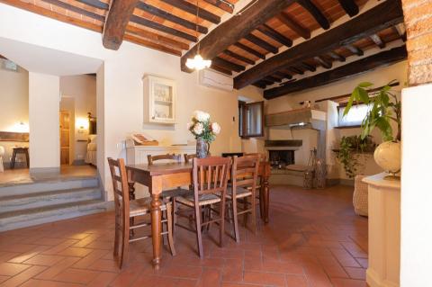 Vakantiewoning met zwembad nabij Arezzo