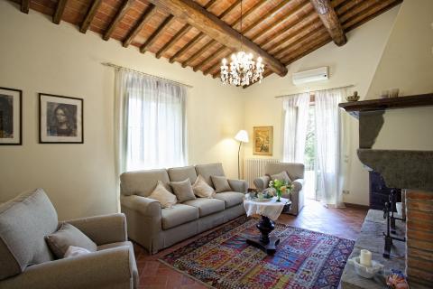 Vakantiehuis met airco en zwembad Toscane