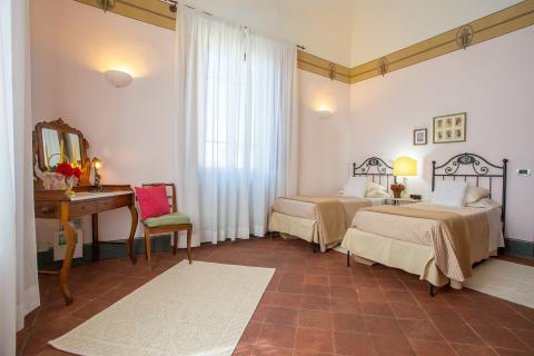 Luxe, panoramisch gelegen vakantievilla in Pisa.