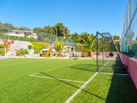 Kindvriendelijk vakantiepark met voetbalveld