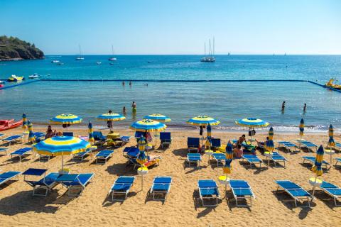 Strand op 1,5 kilometer van vakantiepark
