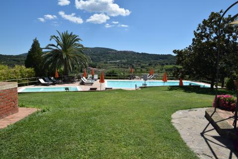 Kindvriendelijk residence met tuin en zwemba