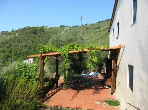 Vakantiehuis Calci 8 personen