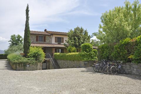 2 vakantiewoningen bij Arezzo