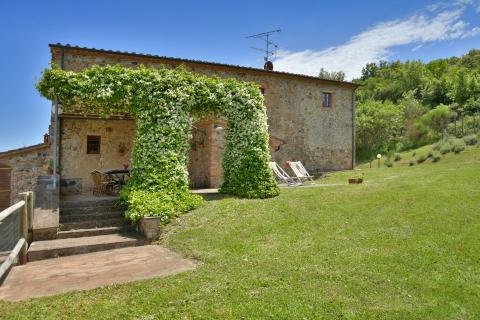 Villa Lo Scoiattolo Cecina Italie