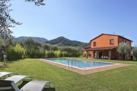 Villa Il Grappolo Lucca Toscane