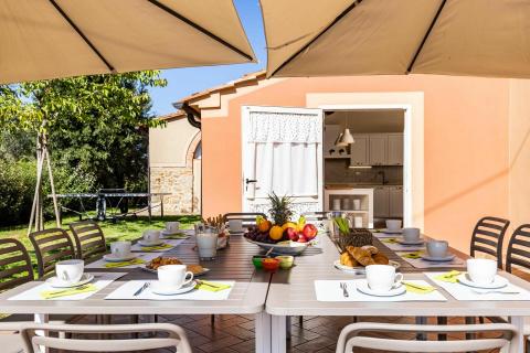 Villa met zwembad Pisa 10 personen | Tritt.nl