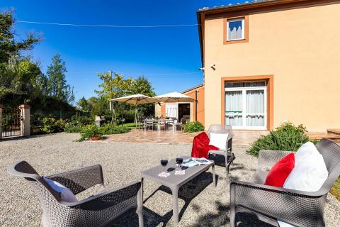 Villa met zwembad Pisa 10 personen | Tritt.nl
