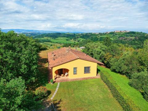 vakantiehuis 3 slaapkamers zwembad toscane