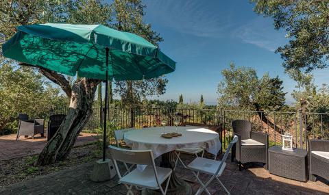 Agriturismo met zwembad Guardistallo Toscane