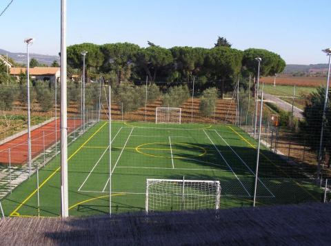 Agriturosmo met tennisbaan Toscane