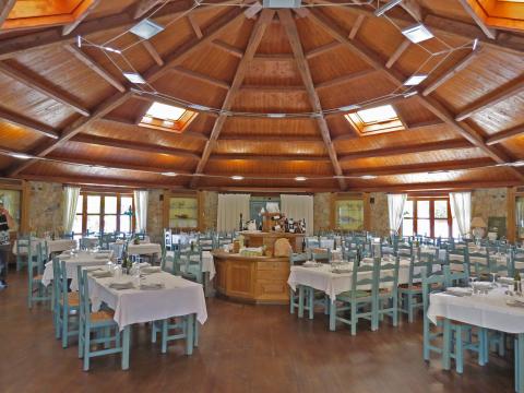 vakantieresort met restaurant sardinie