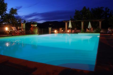 Kleinschalige agriturismo met zwembad Mugello, Florence