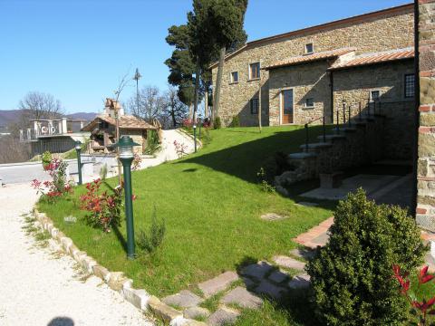 Kleinschalige agriturismo met zwembad Mugello, Florence