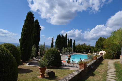 agriturismo met zwembad huur je bij Tritt