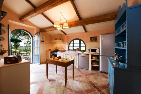 Luxe villa in Guardistallo, Toscane | Tritt.nl