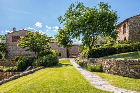 Vakantiehuizen met tennisbaan en voetbalveld, Arezzo| Tritt.nl