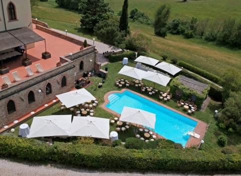 Luxe villa voor bruiloft of event nabij kust Toscane | Tritt.nl