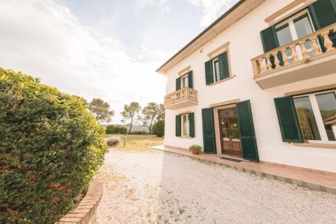 Toscaanse villa met 10 slaapkamers Pisa