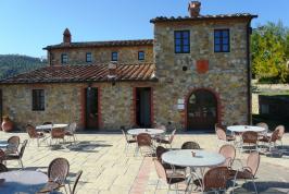 Vakantiehuizen met tennisbaan en voetbalveld, Arezzo| Tritt.nl