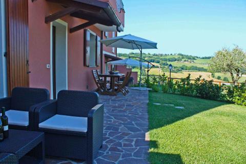 Prive terras appartement alloro le marche