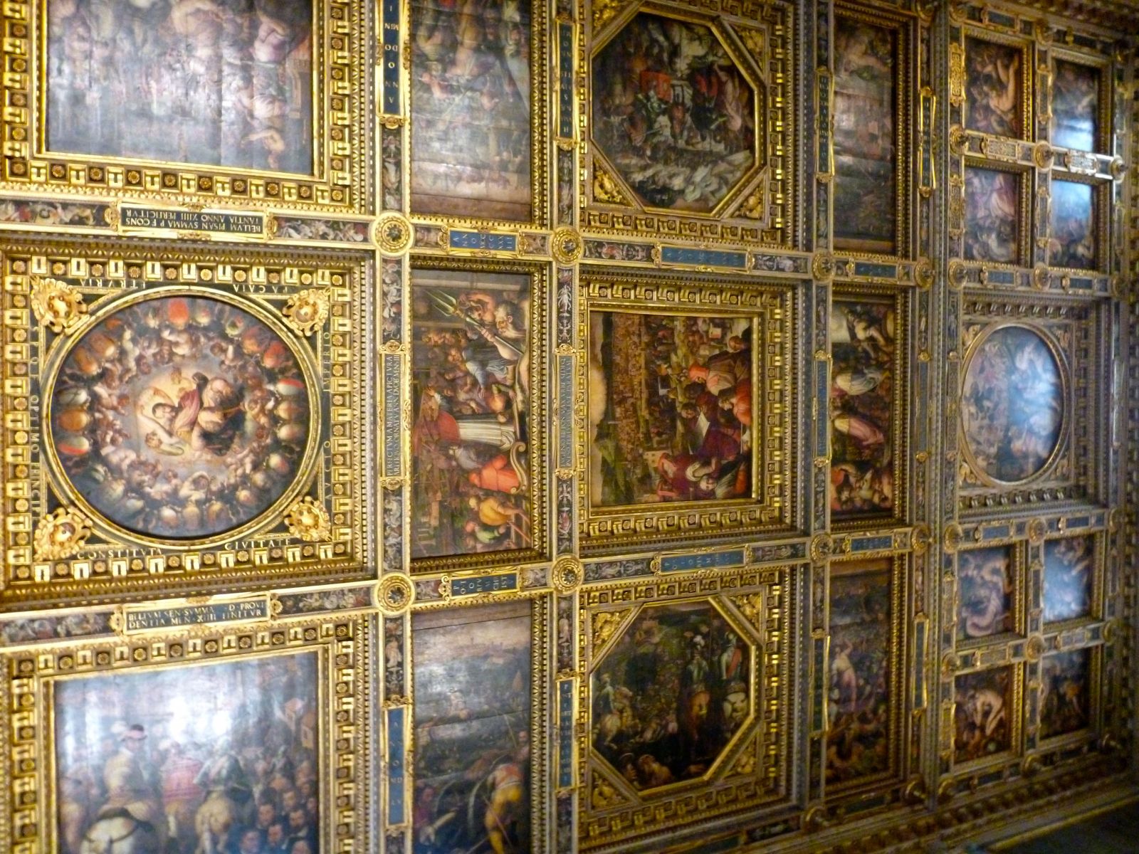 details plafond - Florence