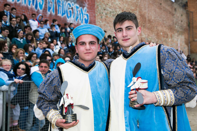 Toscane, Siena - de traditionele contrade tijdens de Palio dei Somari